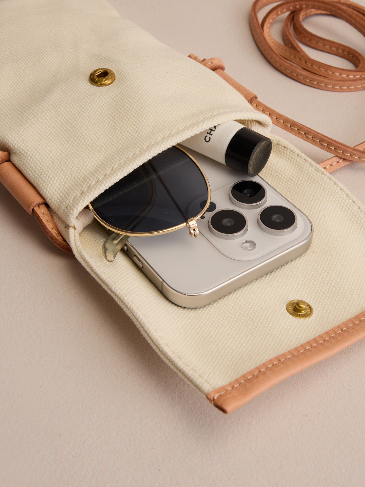 Nomad Crossbody Pouch