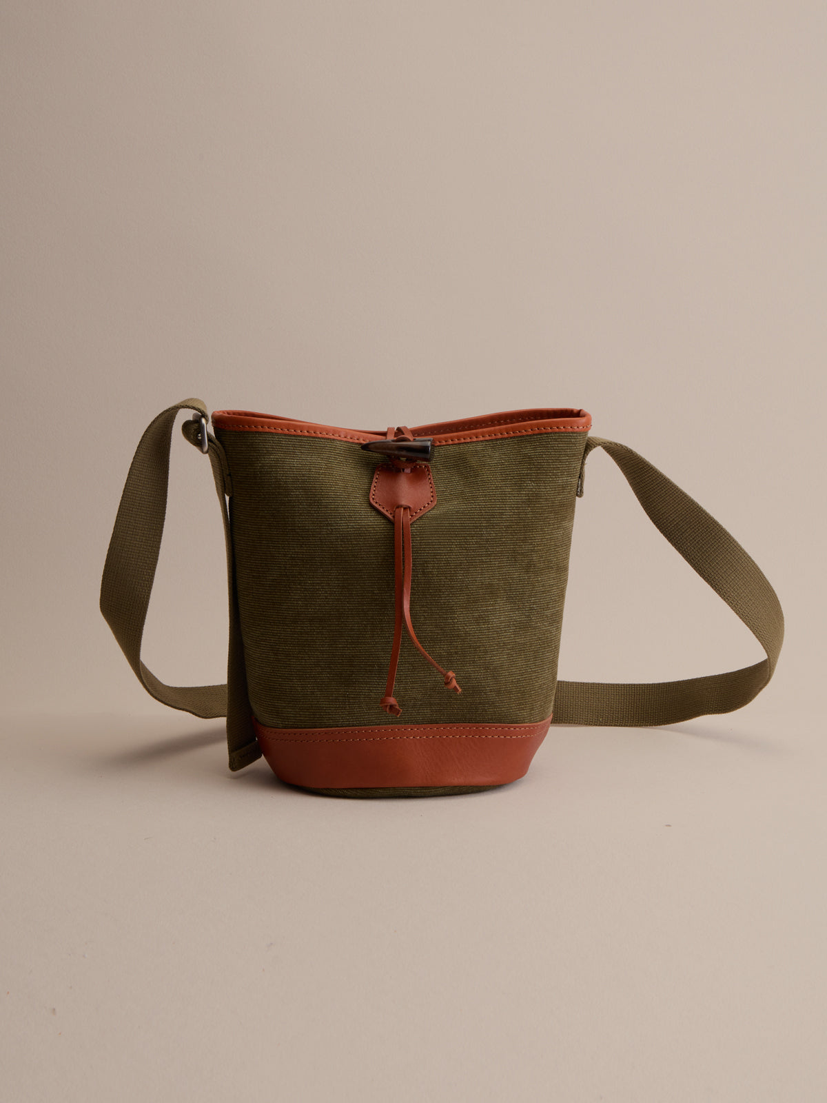 Highland Toggle Bucket Bag