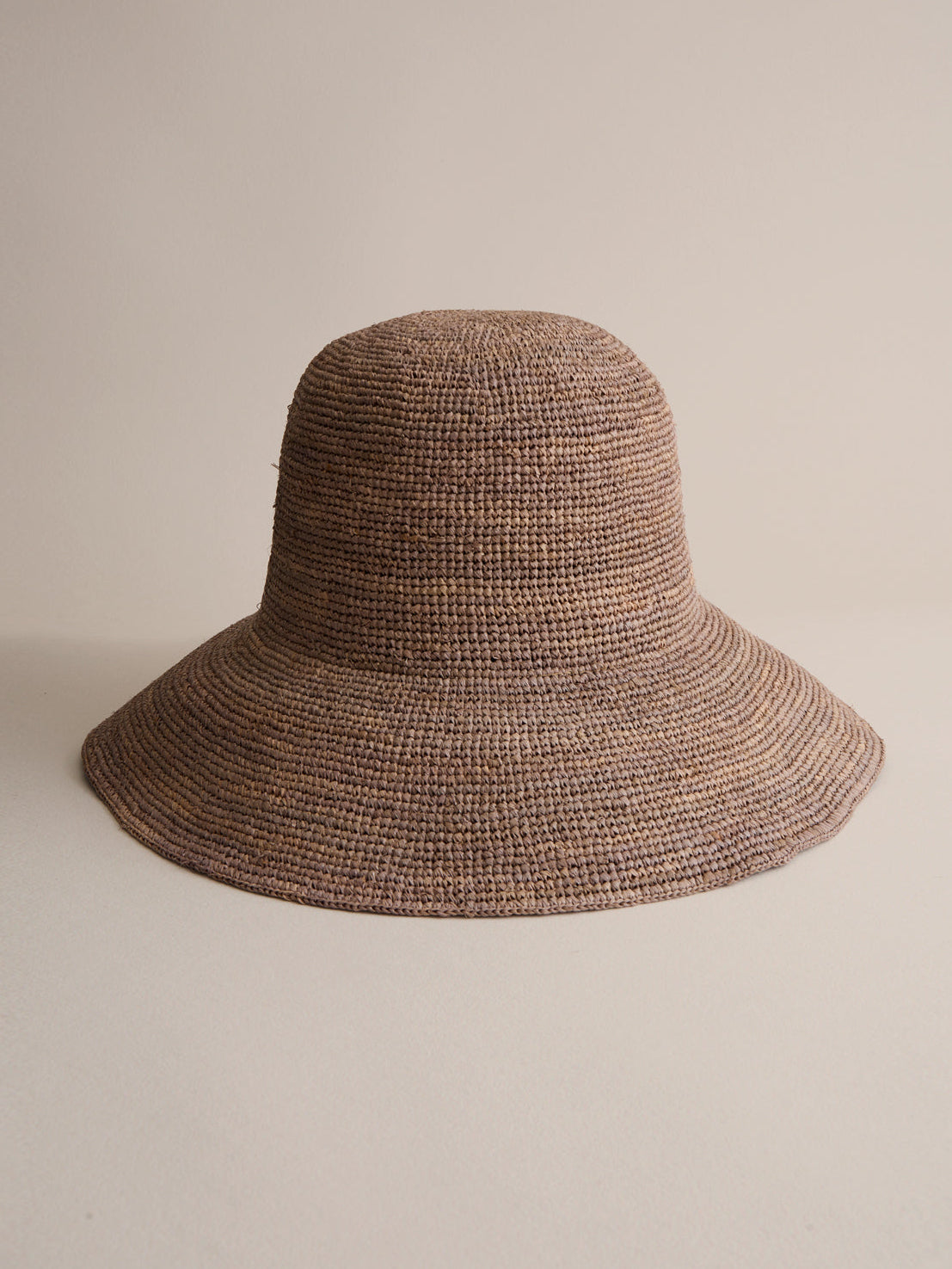 Azores Mocha Raffia Cloche Hat | Club Hapuna