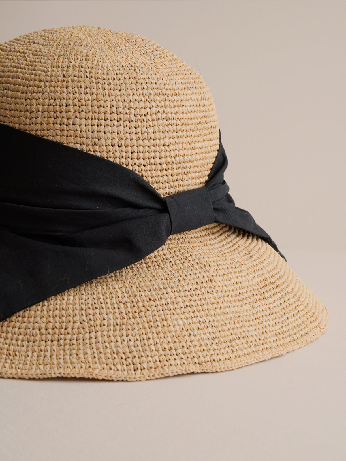 Maya (Black)
