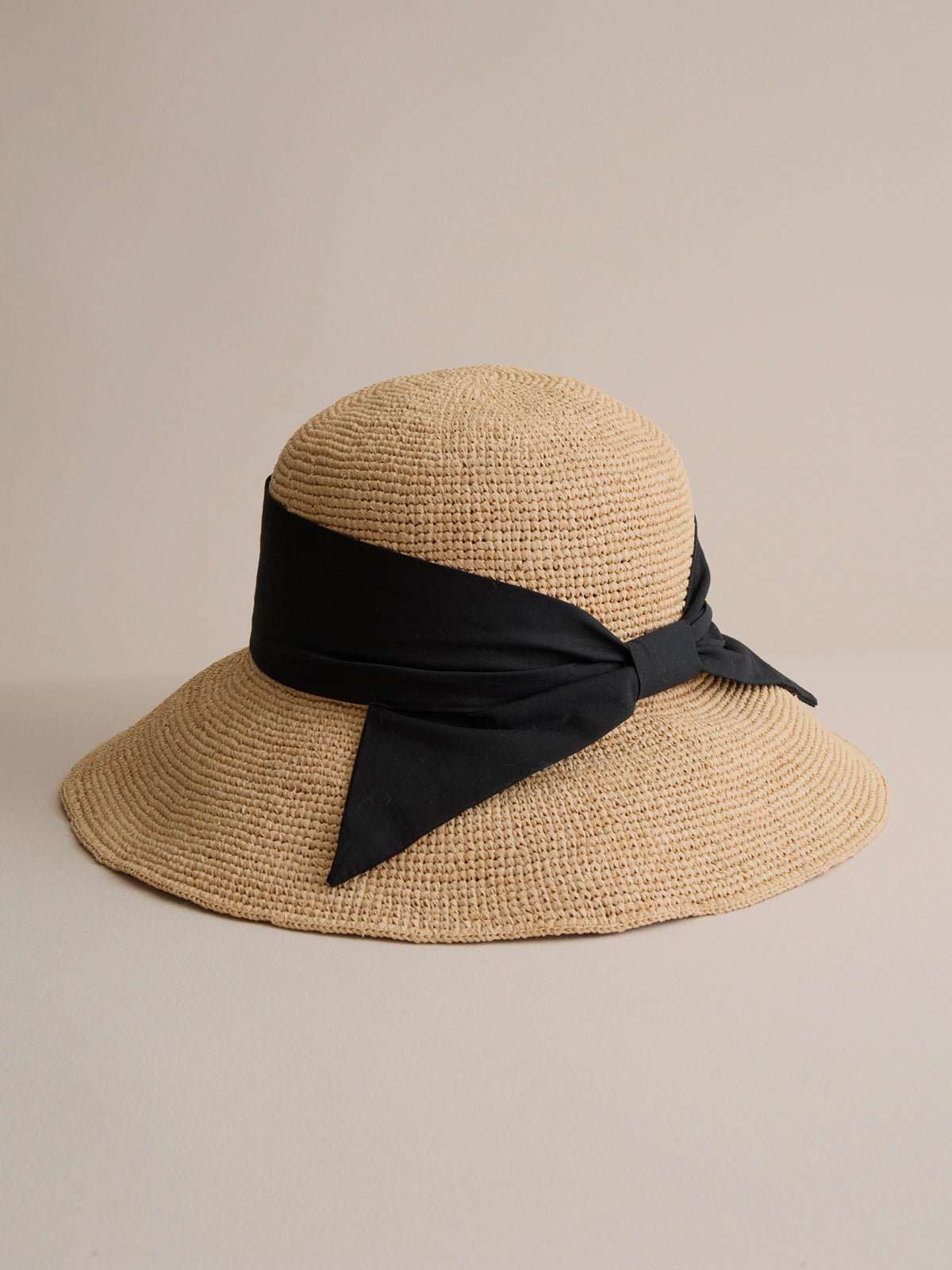 Maya (Black)