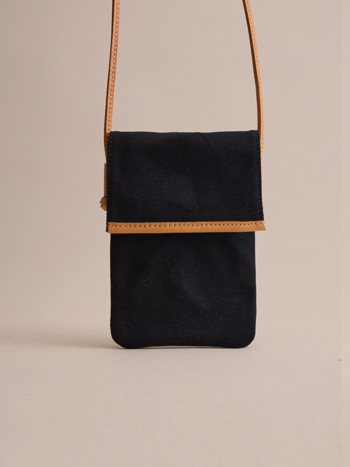 Nomad Crossbody Pouch