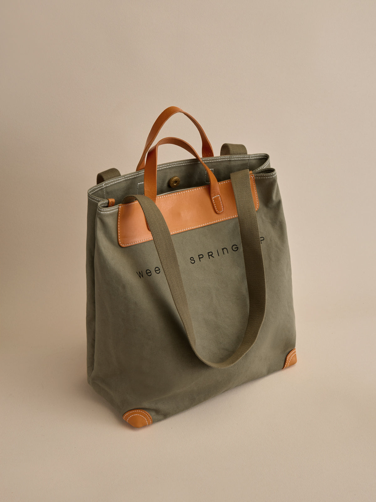 #color_navy green