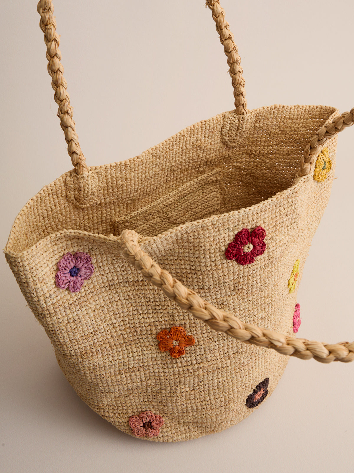 Flower Raffia Tote