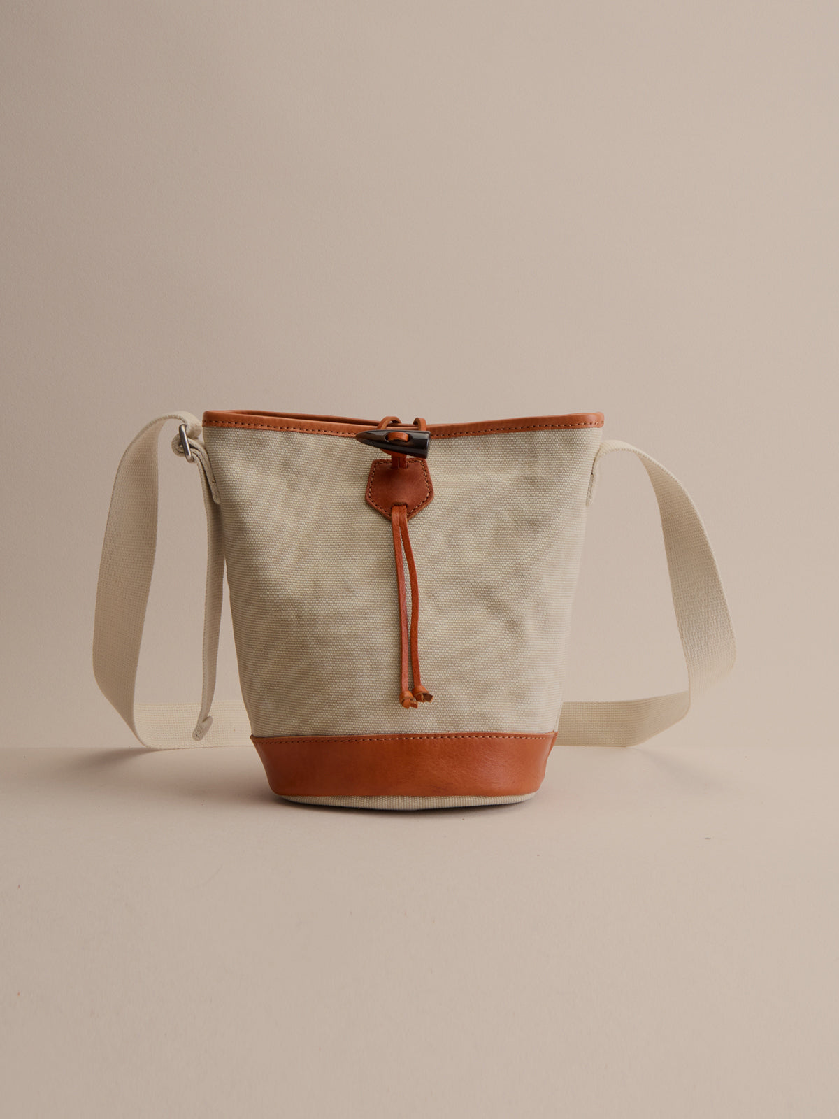 Highland Toggle Bucket Bag