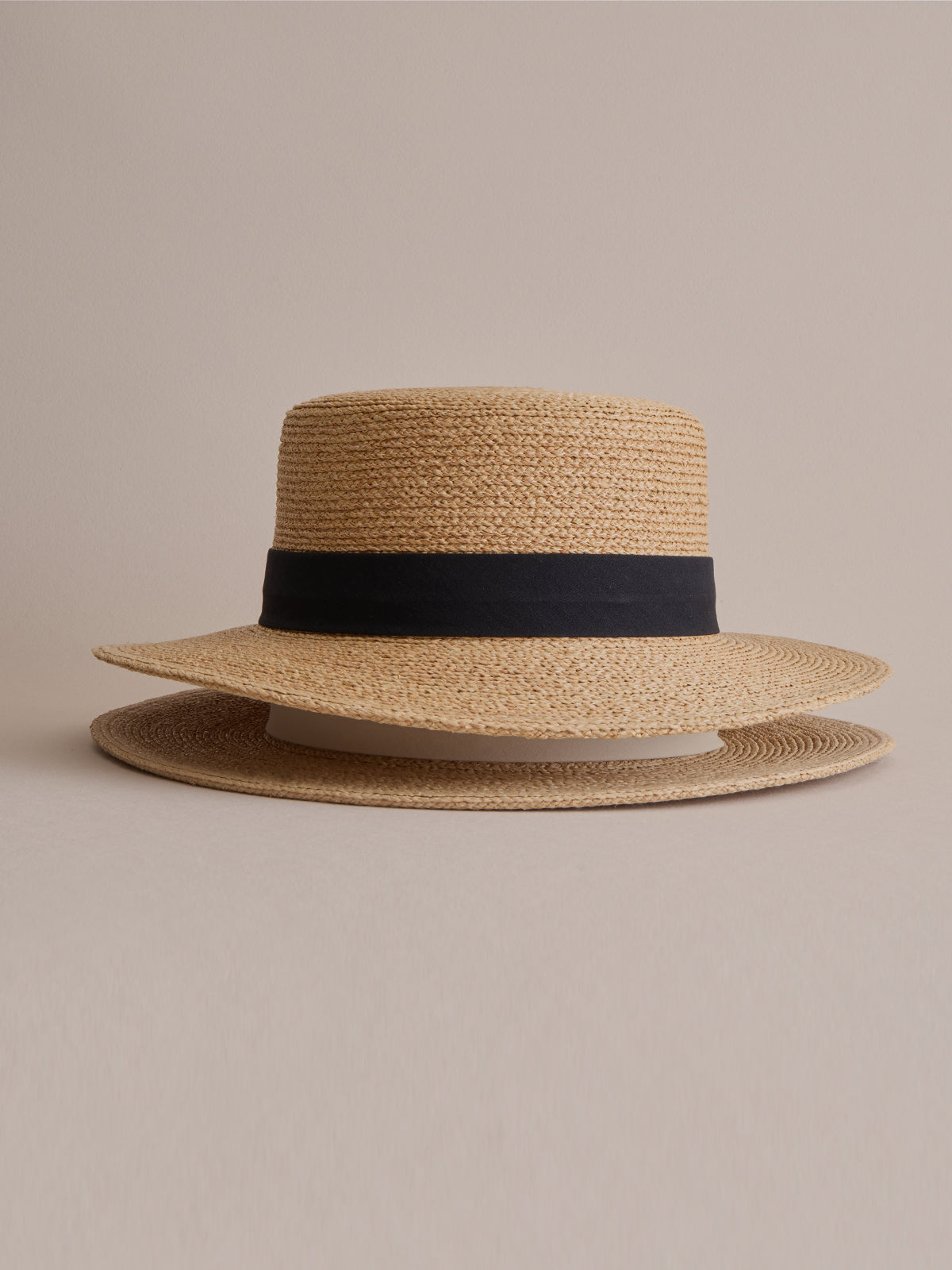 Hvar (Black)