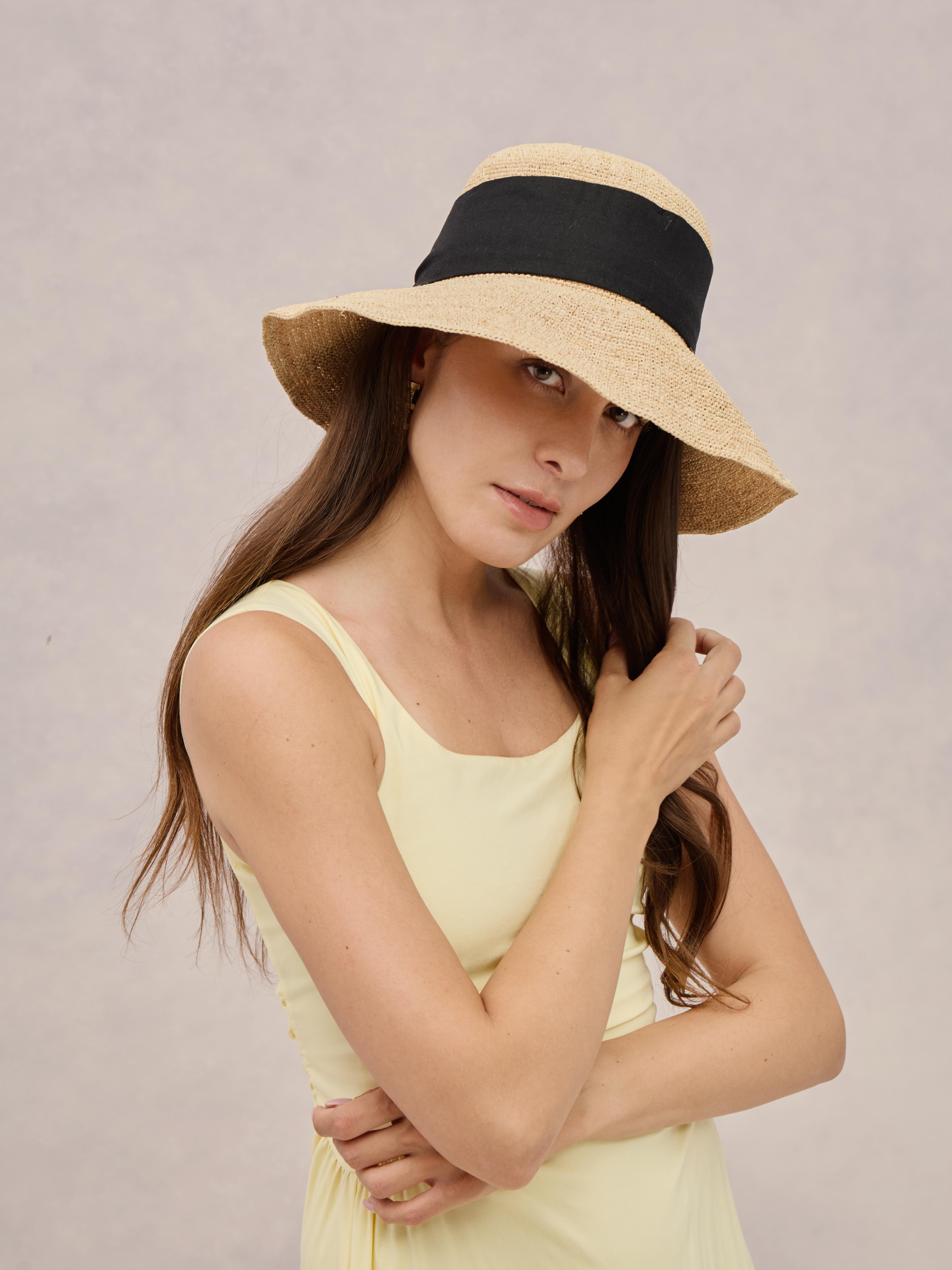 Maya black raffia wide-brim hat — bow detail, packable | Club Hapuna