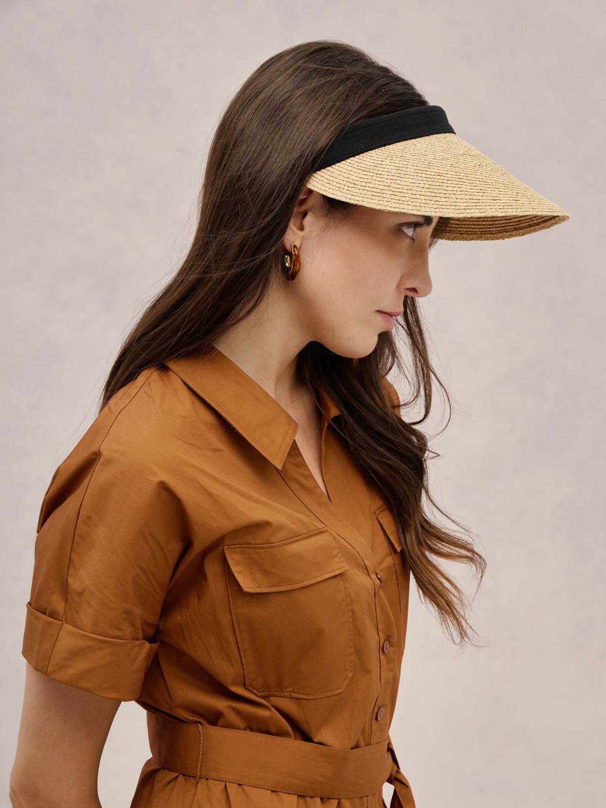 Isla charcoal raffia visor hat — extended brim, sporty | Club Hapuna