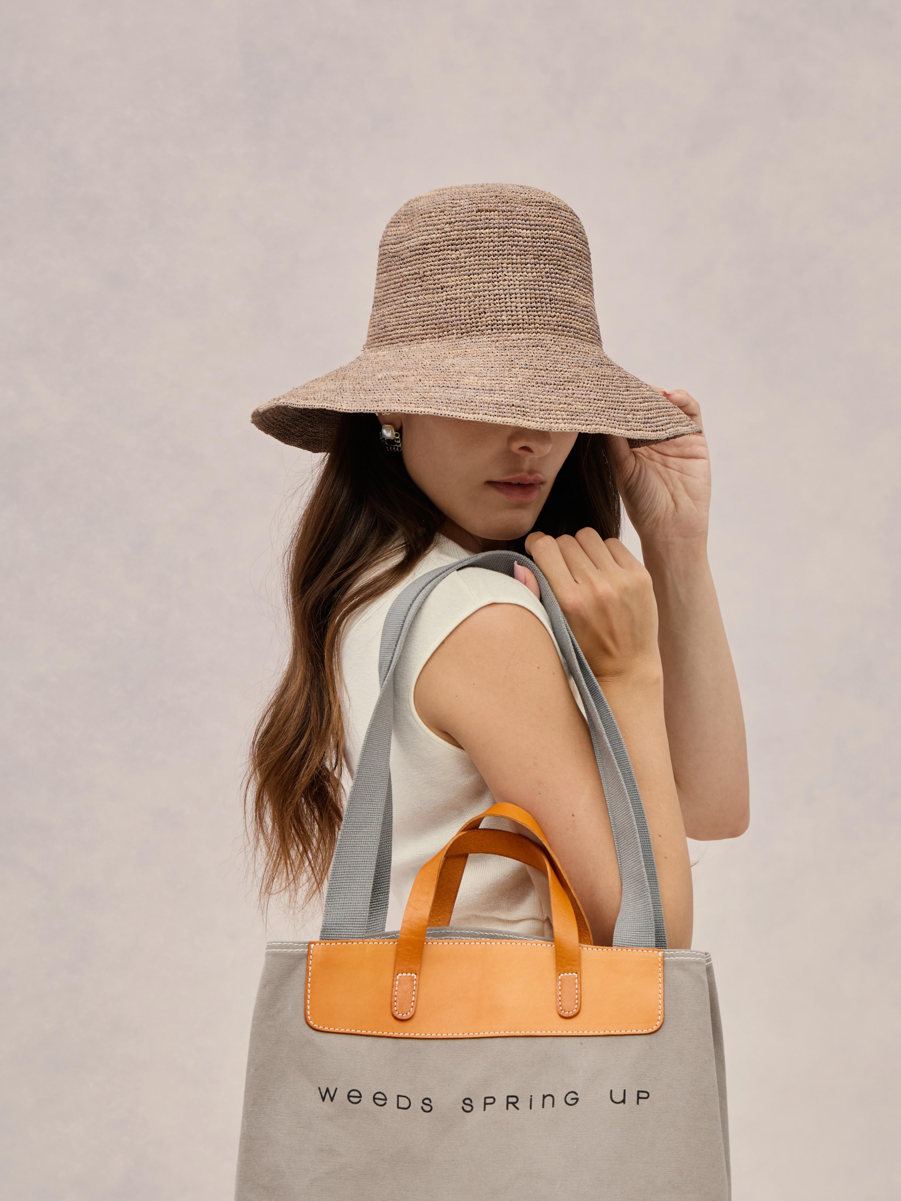 Azores mocha raffia cloche — packable, warm tone | Club Hapuna