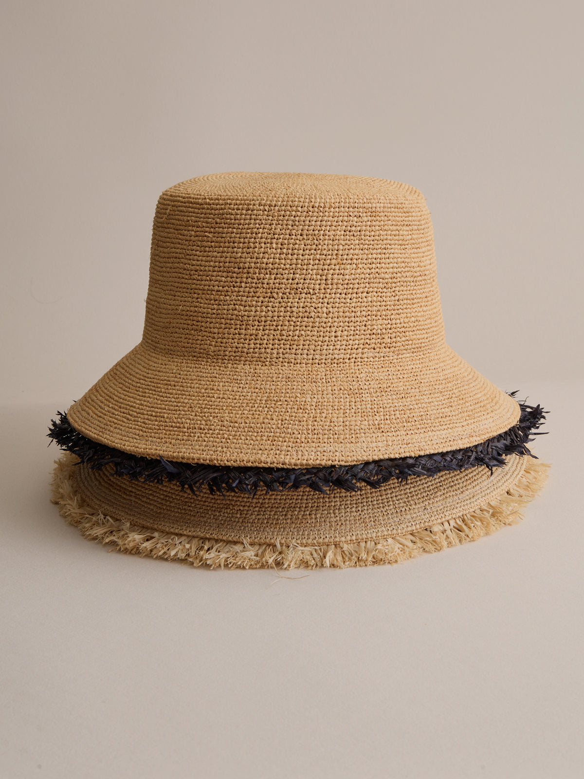 Lanikai (Black)