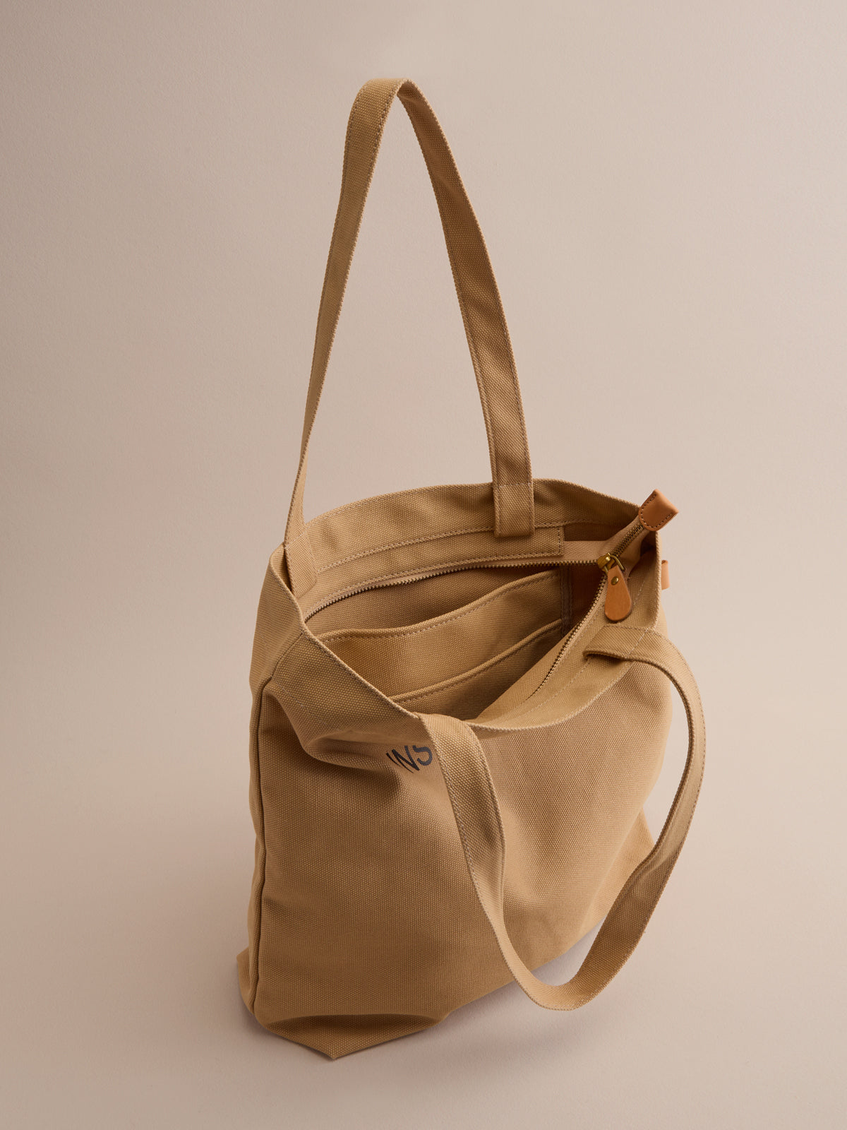 #color bronze