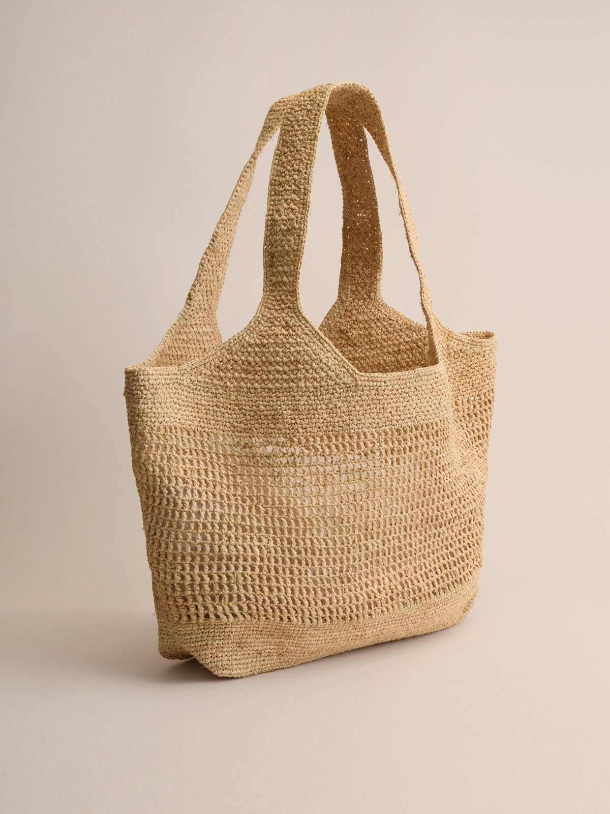Classic Raffia Tote