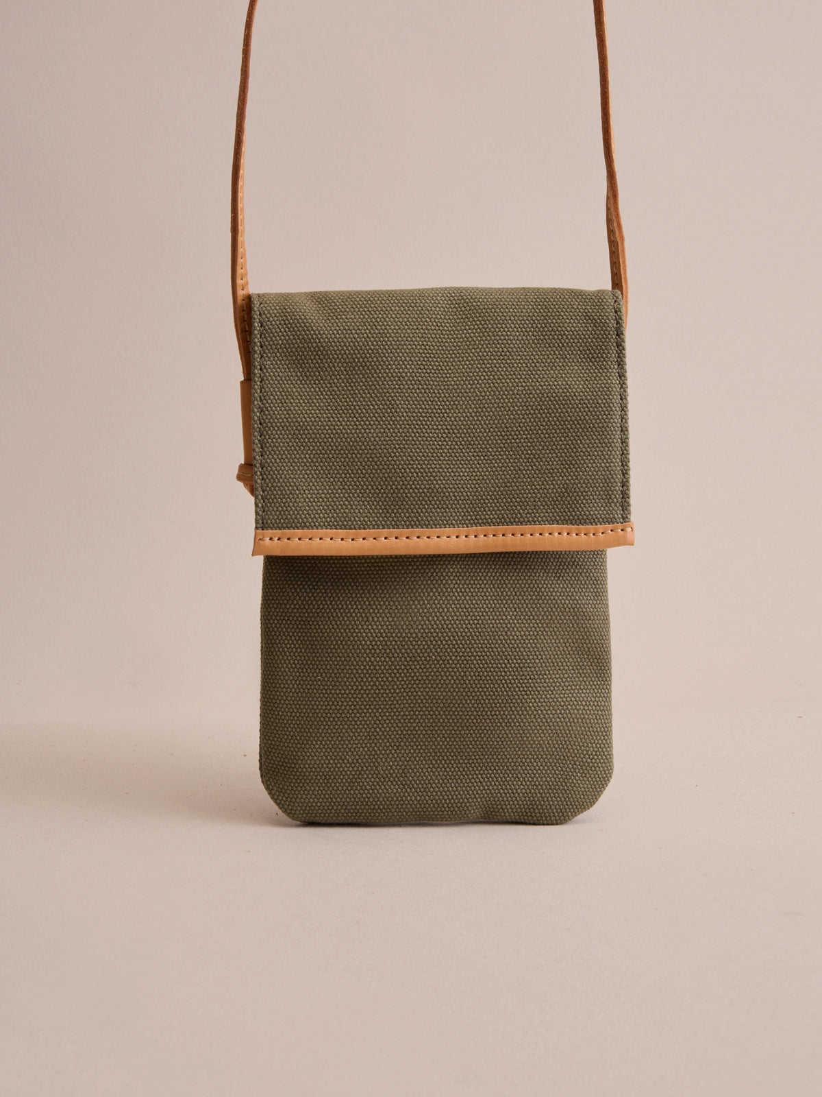 Nomad Crossbody Pouch