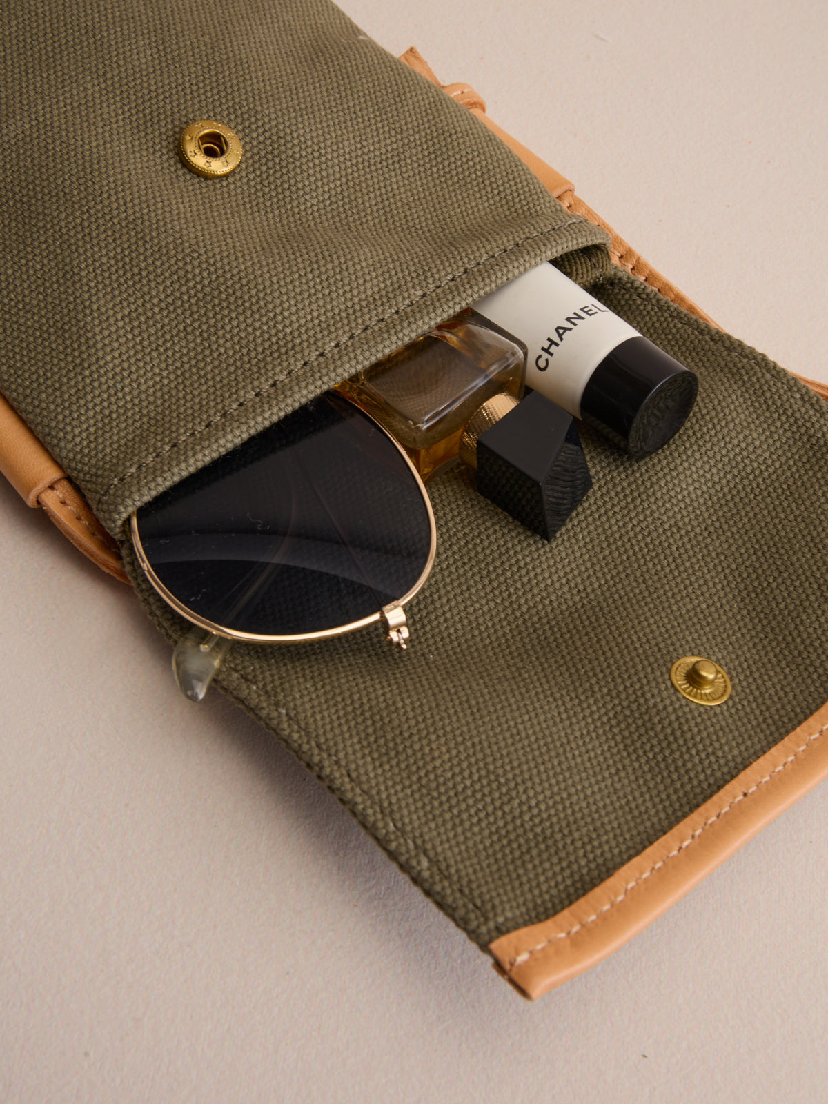 Nomad Crossbody Pouch